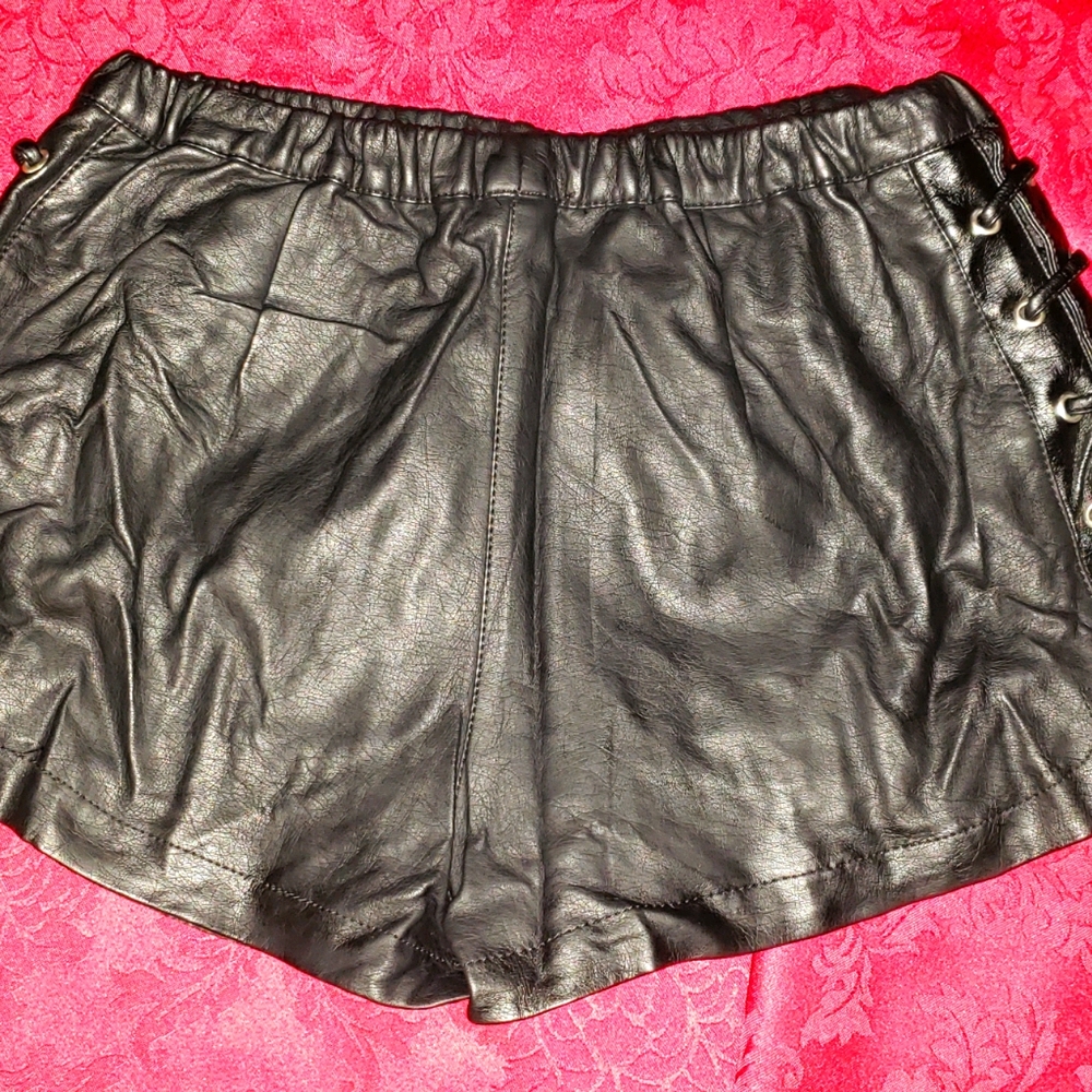 Pure leather lace up booty shorts